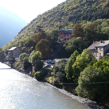 Le Commerce Hotell Modane
