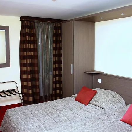 Hotel Le Commerce Modane